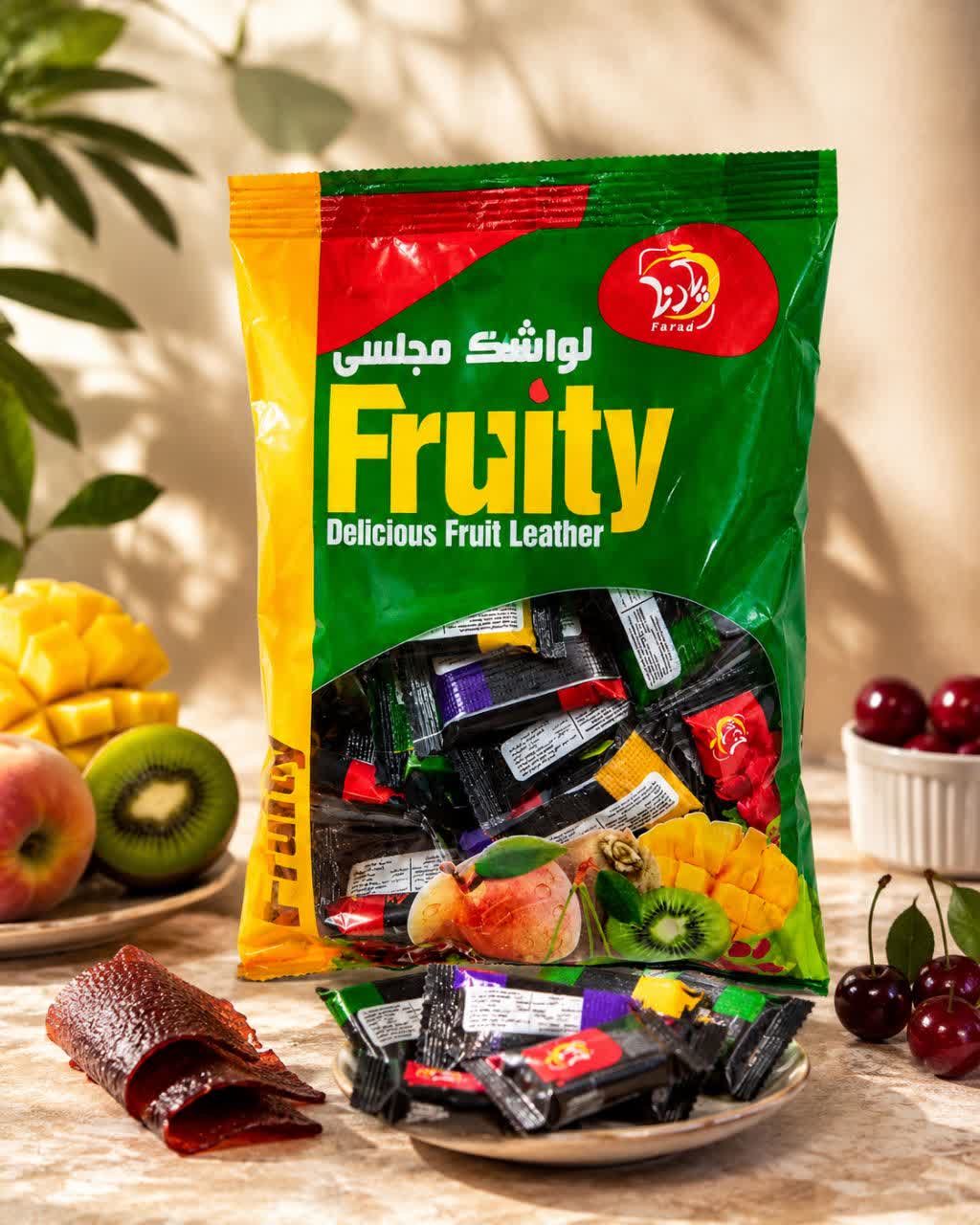 لواشک پذیرایی چند لایه پارنا یک کیلویی
